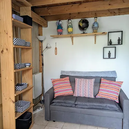 Oasis Apartment